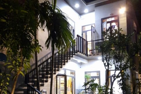 GREEN ONE BEDROOM FOR RENT IN SON TRA, DA NANG A394S